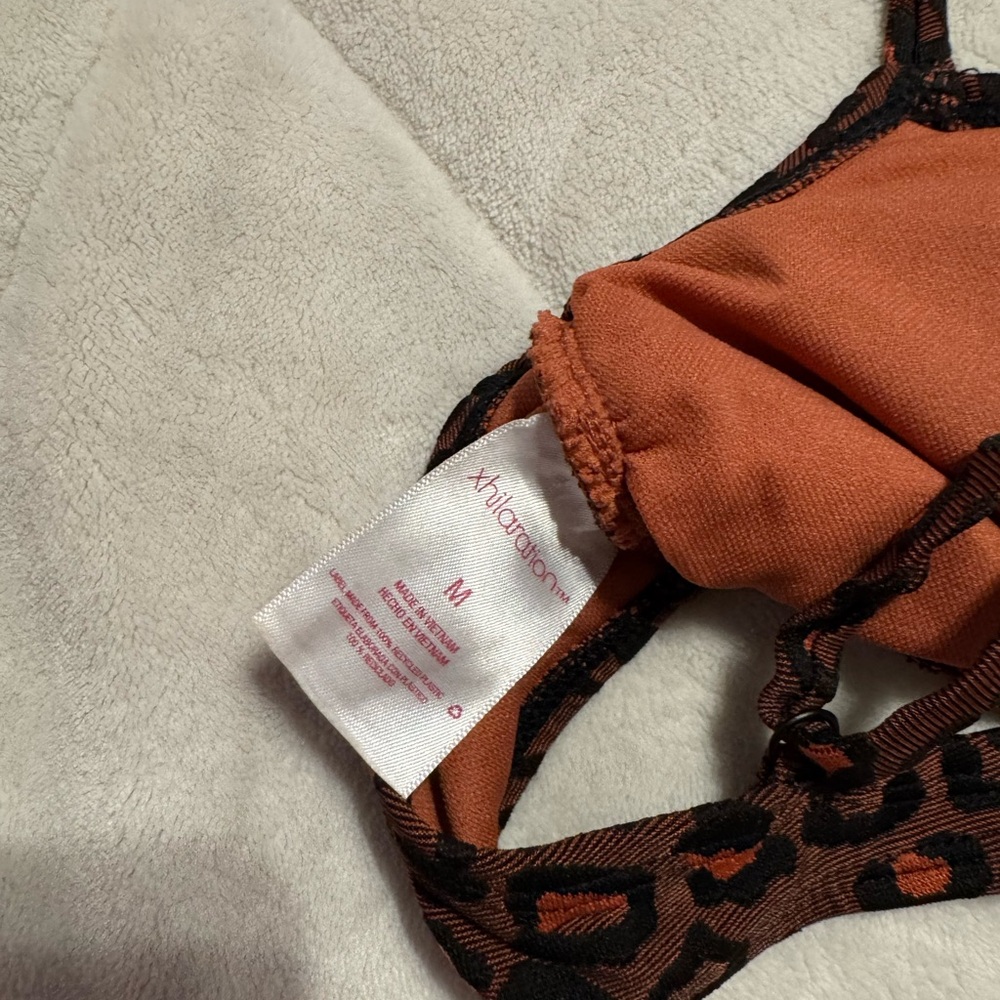 Leopard Print Bikini Top - Picture 3 of 3